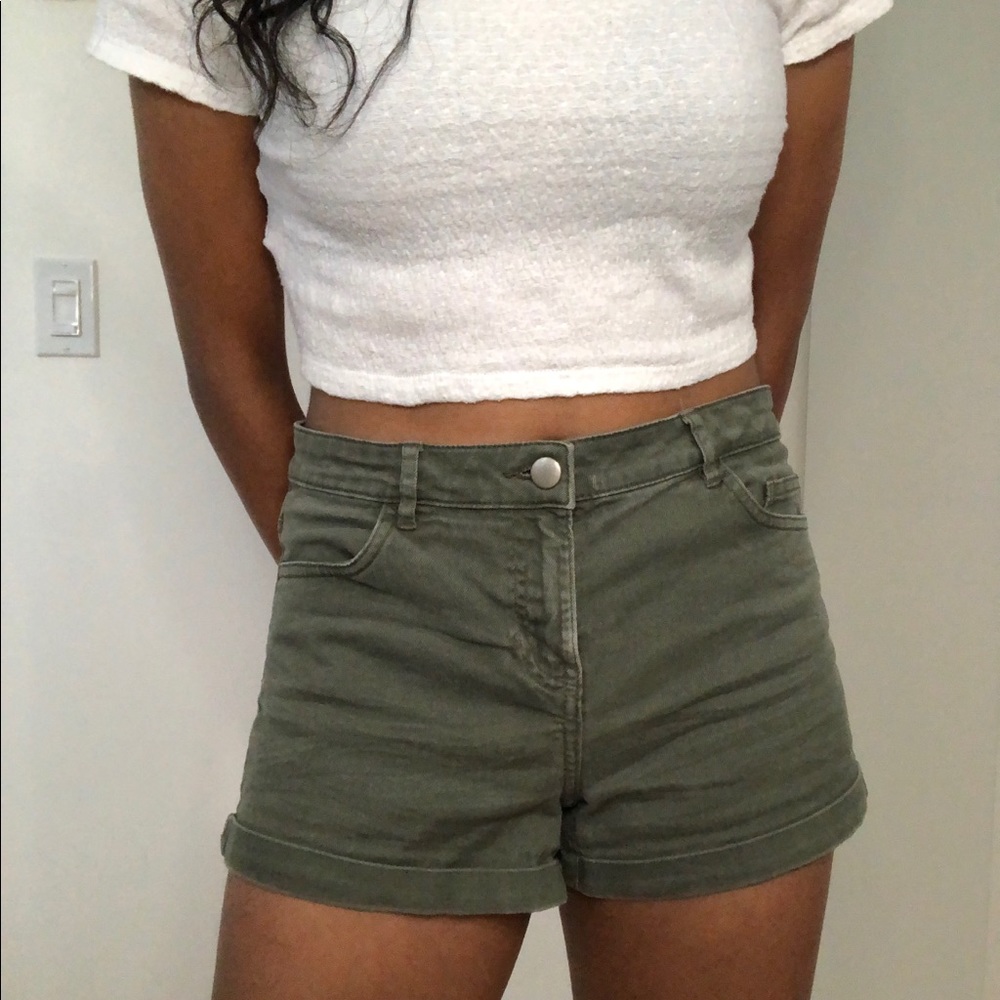 H&M Green Shorts